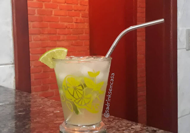 Deliciosa receita de Caipivodka de Limão