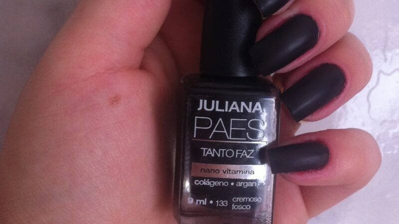 Esmalte da Vez: O Eterno Coringa da Juliana Paes – Fosco