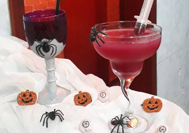 Drinks assustadores para servir no Halloween