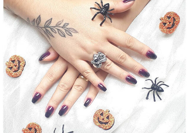 Unhas decoradas de Halloween