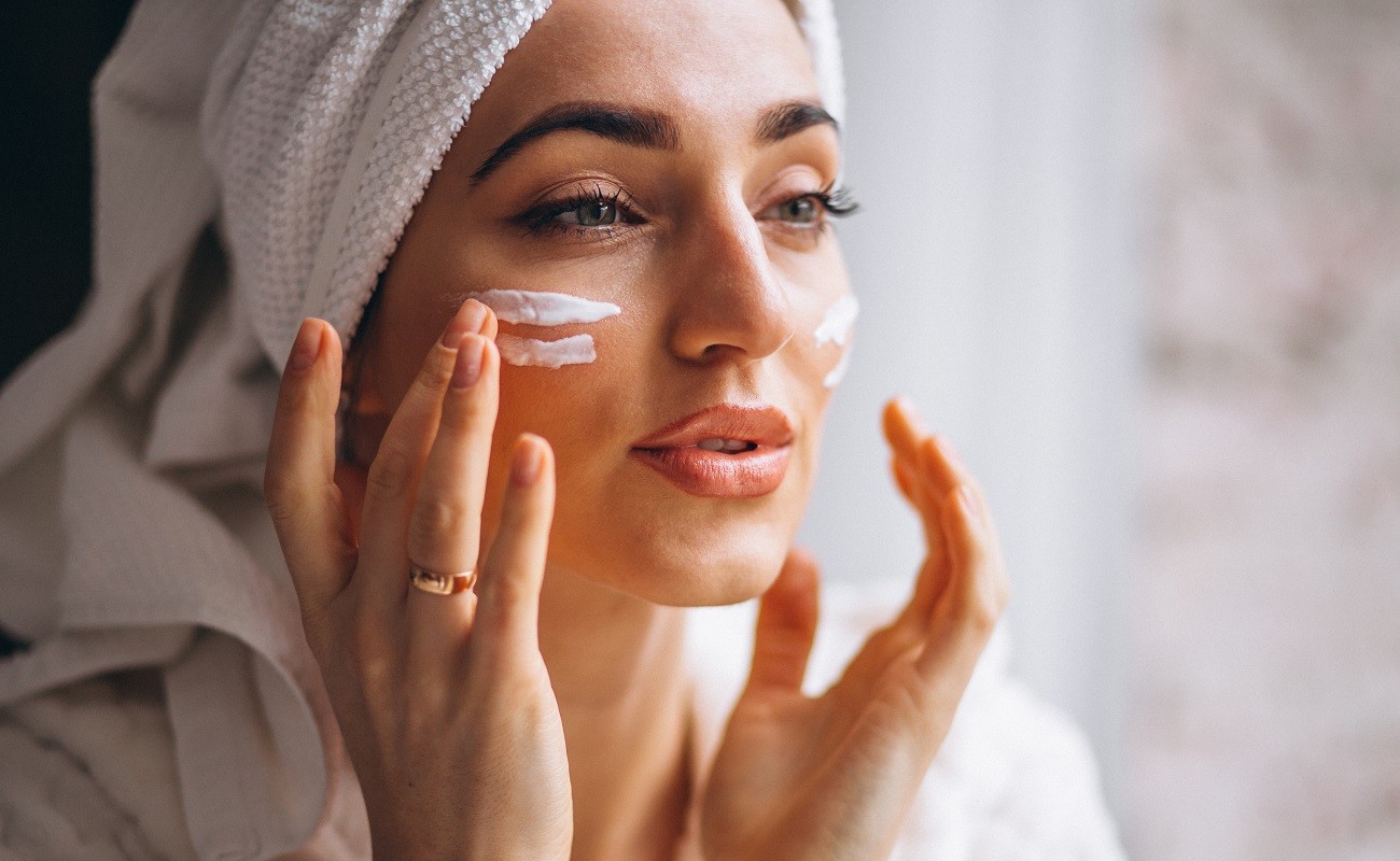 Rotina de Skincare Simples: Passo a Passo para Cuidar da Pele em Casa